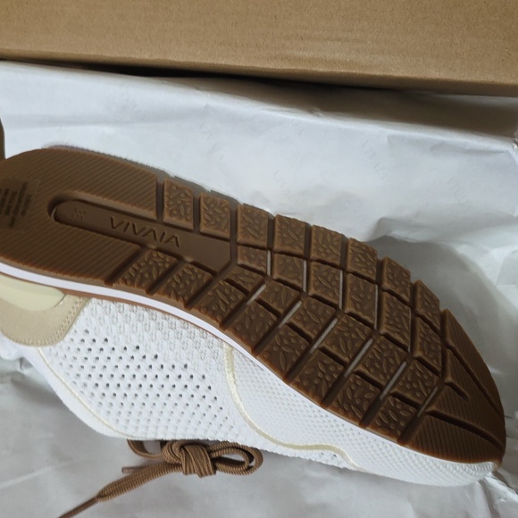 Vivaia Unisex All DAY BEIGE DOESKIN SHOES - Picture 9 of 11